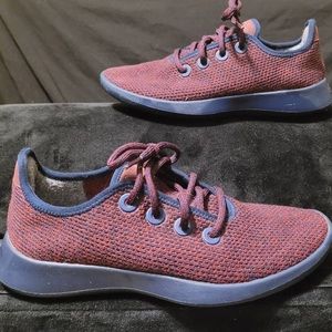 Allbirds Limited Edition color, Olympus/Navy